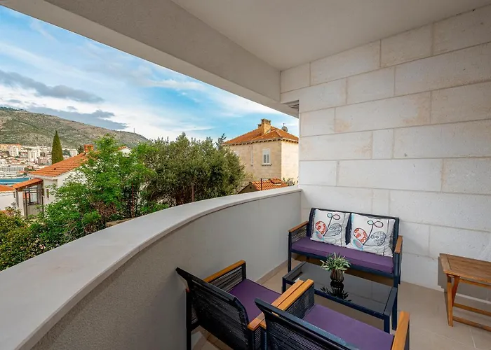 Adrian Appartement *